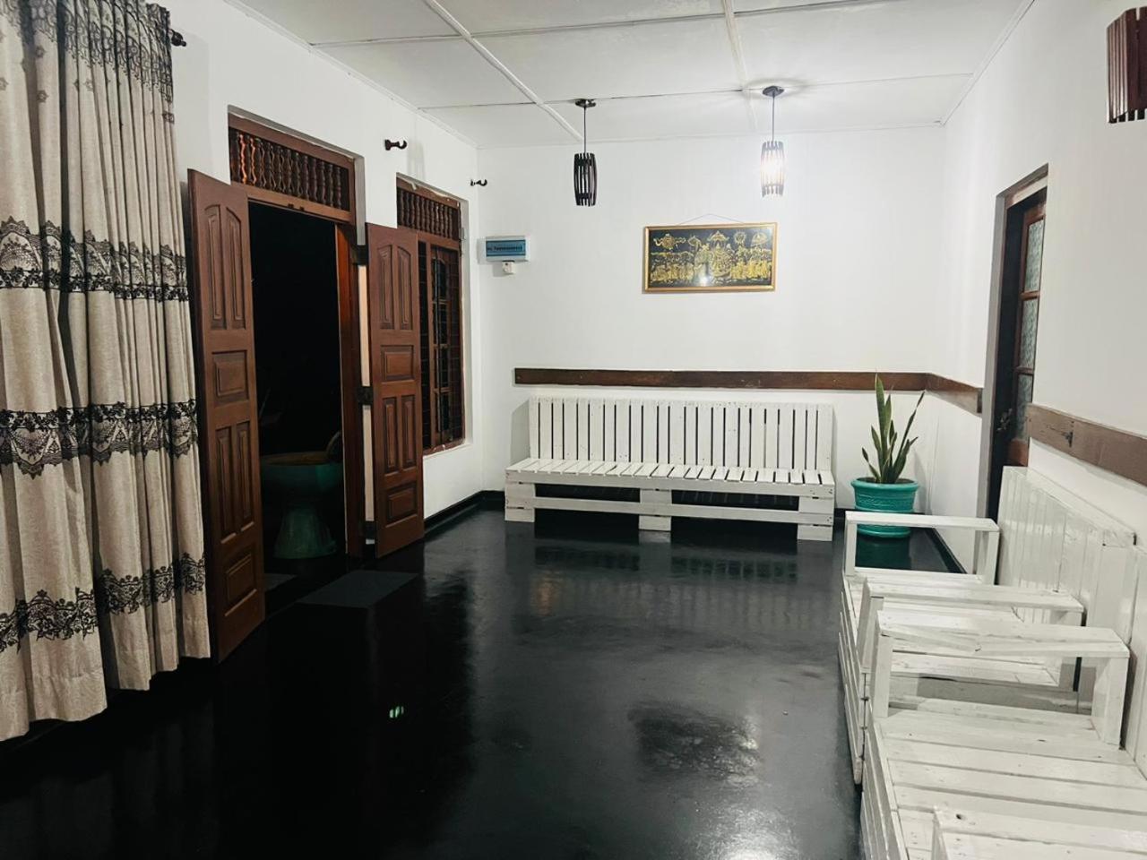 ديكويلاّ تين The Lagon House المظهر الخارجي الصورة