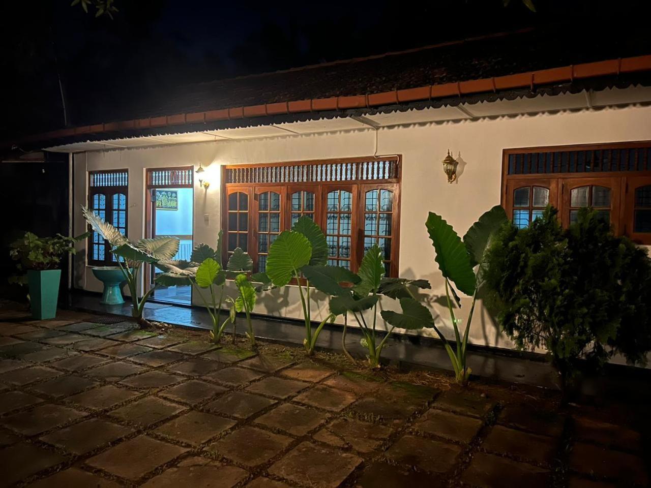 ديكويلاّ تين The Lagon House المظهر الخارجي الصورة